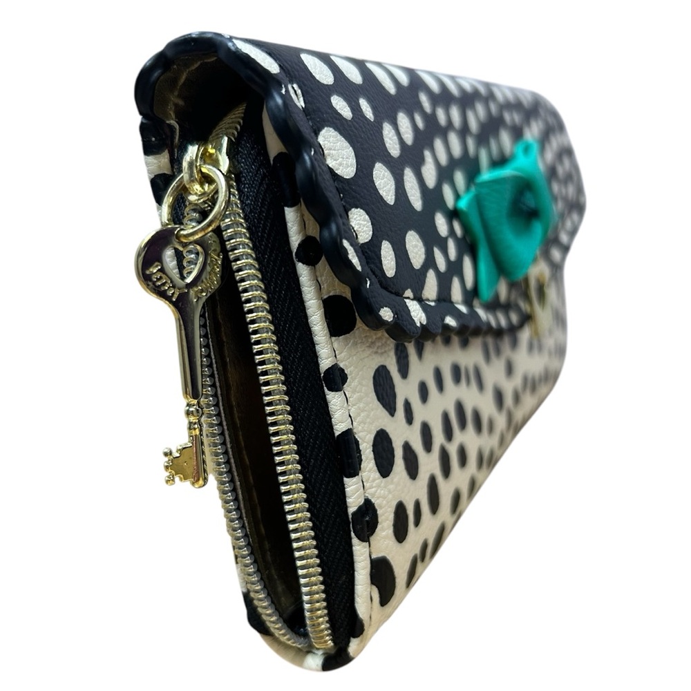 BETSEY JOHNSON clutch wristlet wallet, black white polkadot, green bow with lock - Picture 3 of 9